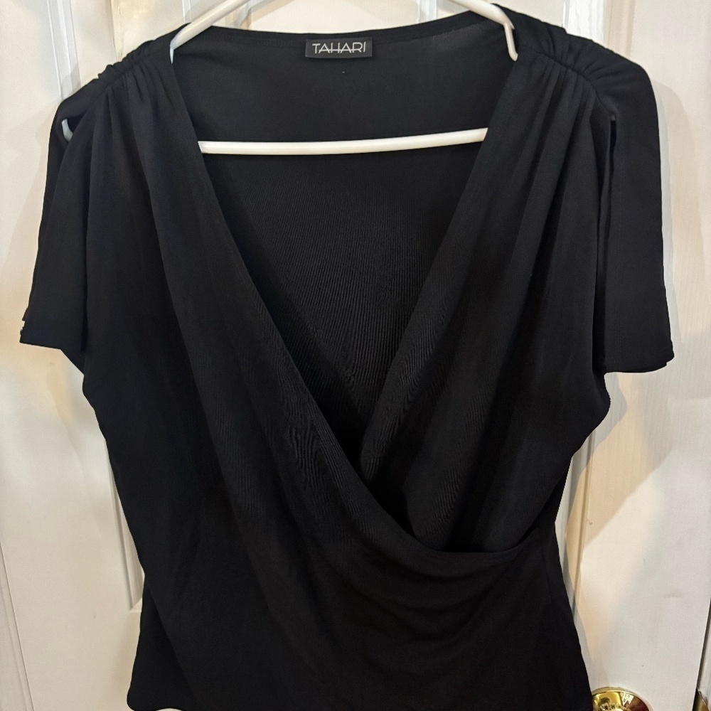 SUPER CUTE sexy wrap sorta tank top , split shoulder 90s sexy y2k